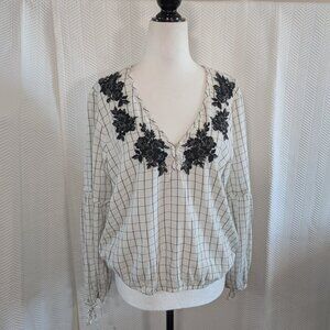 Abercrombie & Fitch Embroidered Checkered Blouse White Black Large Peasant Boho